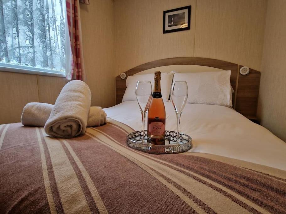 Homely 3 Bed @ Bay Appartement *